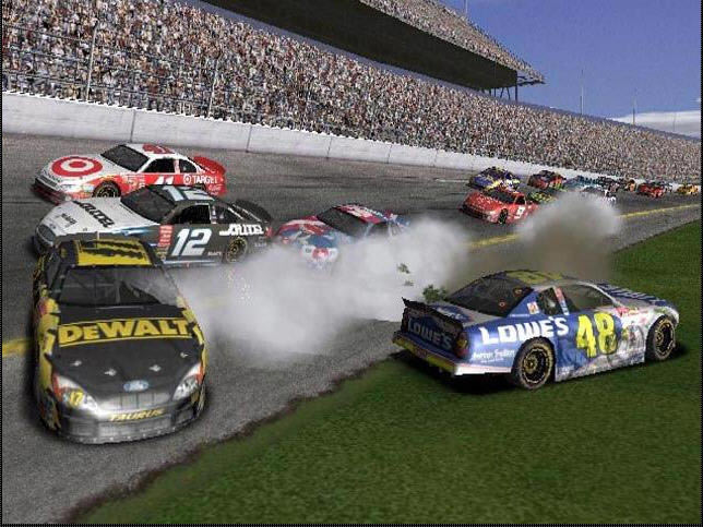 ������˹��2003����(Nascar Thunder 2003 )Ӣ��Ӳ�̰�